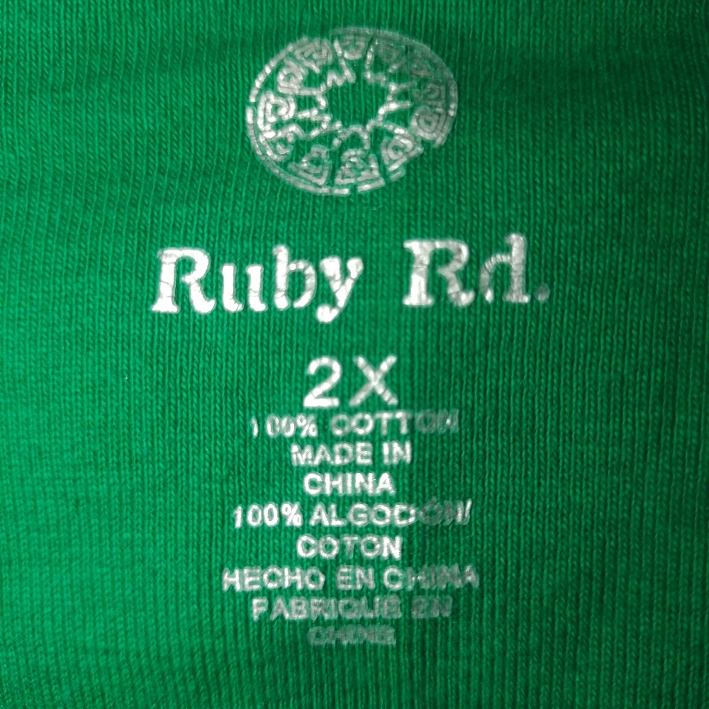 Ruby Rd. Green Top 2X - Picture 2 of 3